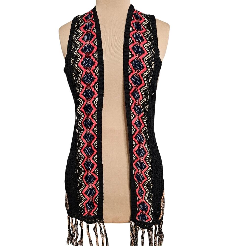 BKE Knit Sweater Vest Women Small Black‎ Pink Aztec Knit Fringe Southwest Boho